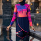 Aria Gradient Burkini Damen am Pool – sanfter Pink Lila Verlauf, Seitenansicht